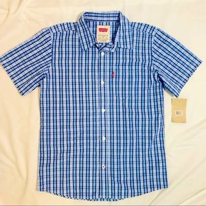 Boys Levi’s plaid short sleeve button-up shirt